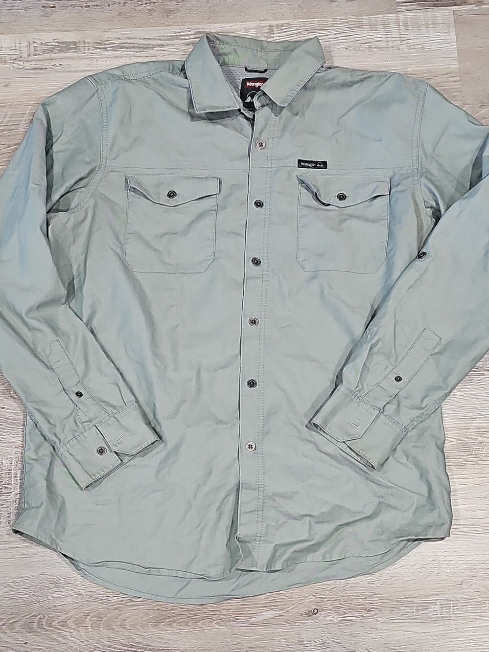 Wrangler Sage Green Men's Long Sleeve Shirt
